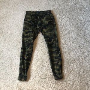 Camouflage joggers